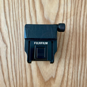 후지중형 GFX50s+GFX100 전용 틸트파인더 EVF-TL1