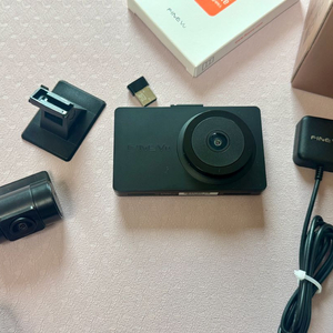 파인뷰 X7000 POWER 2채널 블랙박스 판매합니다