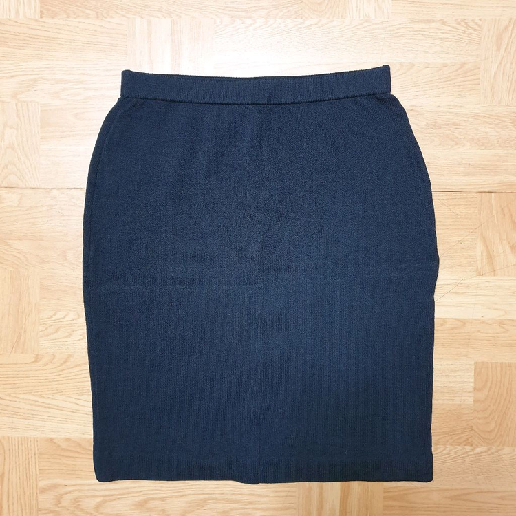 명품 St.john 센존 컬렉션 시그니처 산타나니트 밴딩 스커트--2