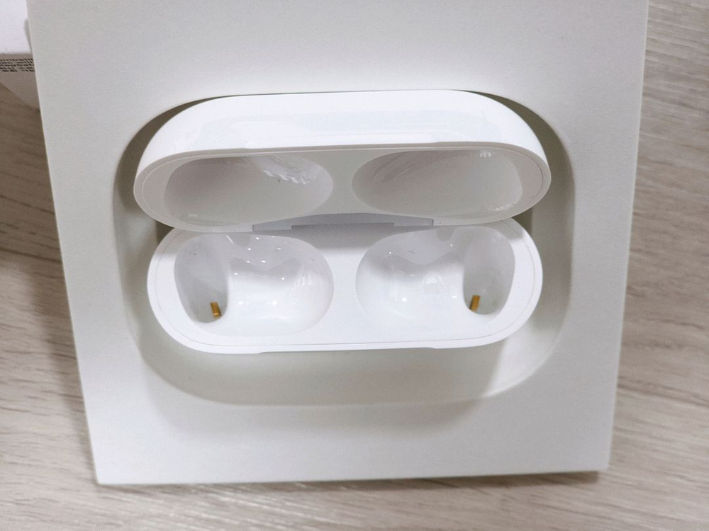 애플 에어팟 프로 2세대 (C타입) 케이스+오른쪽+구성품 판매--3
