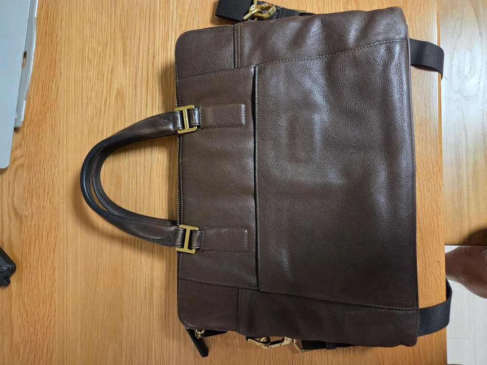 투미(Tumi) 가죽 서류가방--1