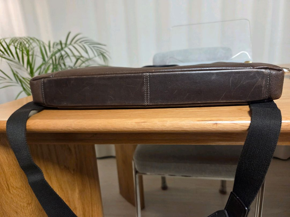 투미(Tumi) 가죽 서류가방--6