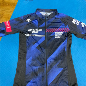 데상트 어웨이큰 2025 자전거 져지 L사이즈