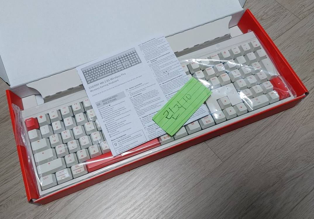 체리 MX BOARD 2.0S WIRELESS PRO MX2A축 유무선 게이밍 기계식 키보드 (클래식 화이트)--0