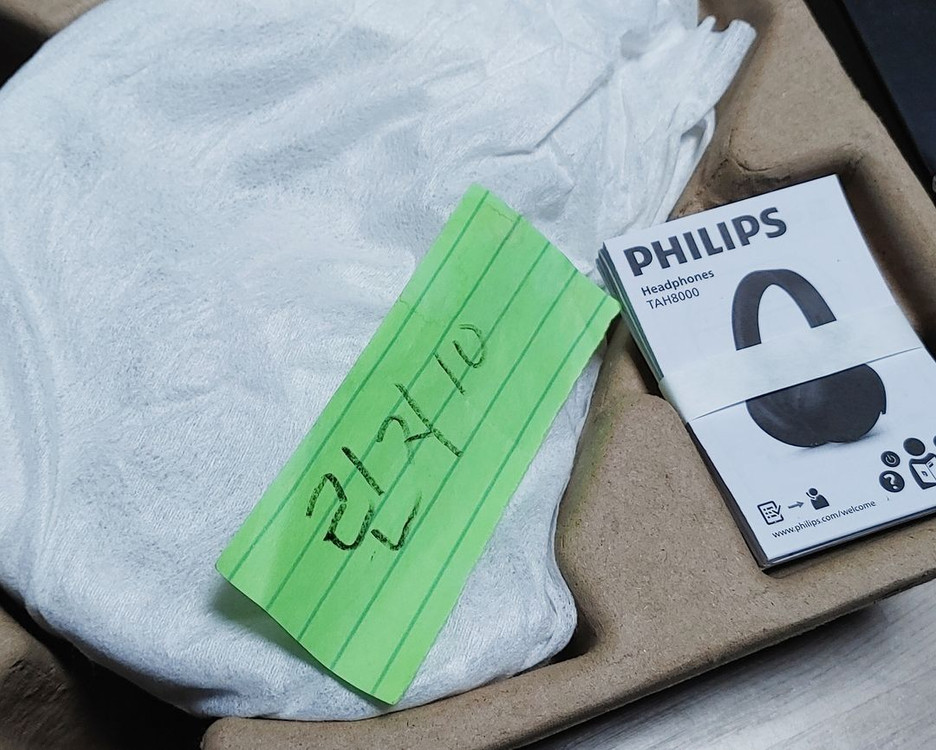 필립스 TAH8000 LDAC 노이즈캔슬링 무선 블루투스 헤드셋 (화이트) 풀박스 팝니다--1