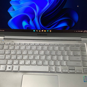 개빠른 삼성 노트북 i5-5200U 13.3인치 QHD 3200x1800 노트북 na 이미지