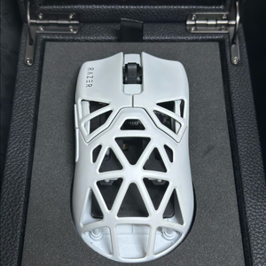 레이저 바이퍼 미니 시그니처 에디션 화이트