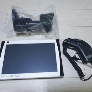 파인드라이브 iQ 3D 1000 네비게이션