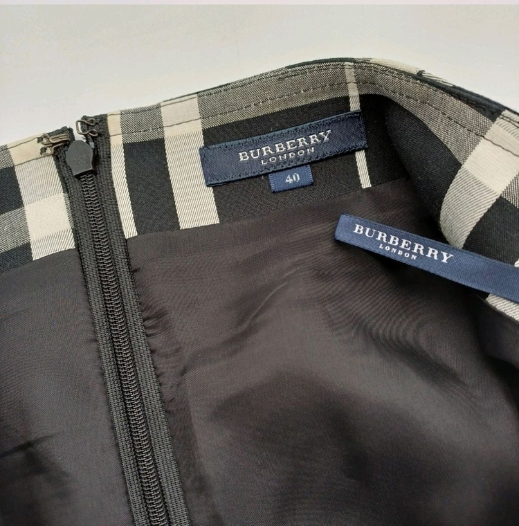 버버리 스커트--1