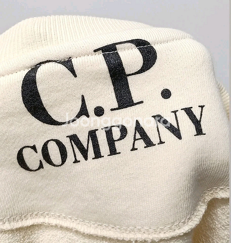 CP컴퍼니 기모 맨투맨 L*100--4
