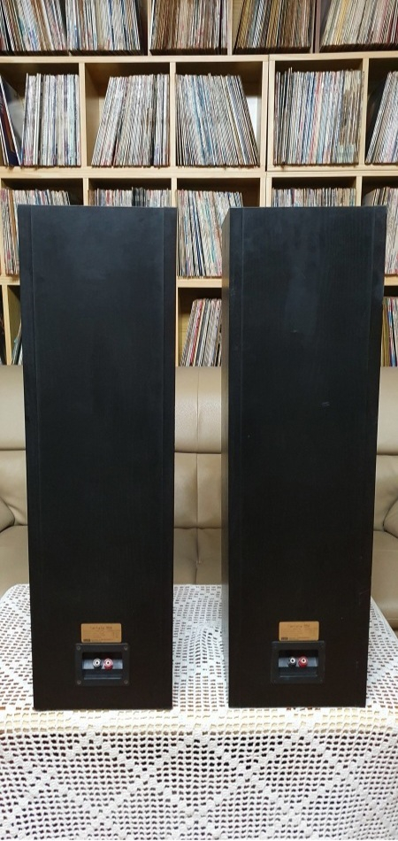 독일제 HECO CANTATA 550 스피커 이미지