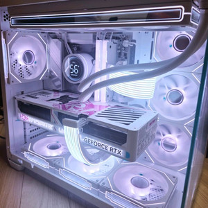 라이젠7 9800X3D RTX5080 울트라 화이트새상품PC 이미지