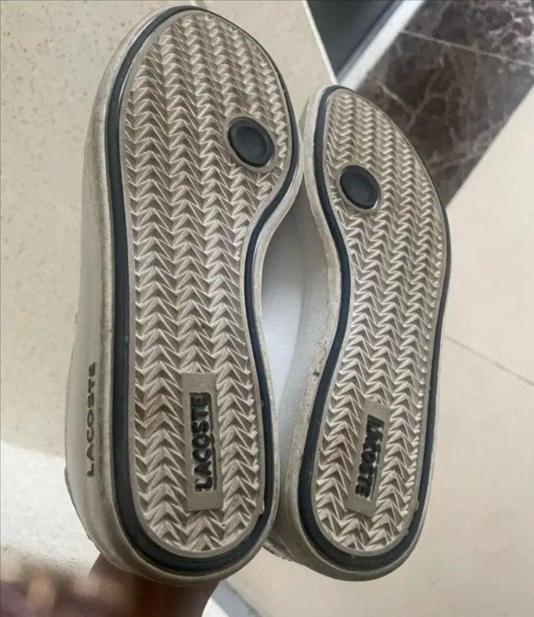 라코스테 여성 스니커즈235--2