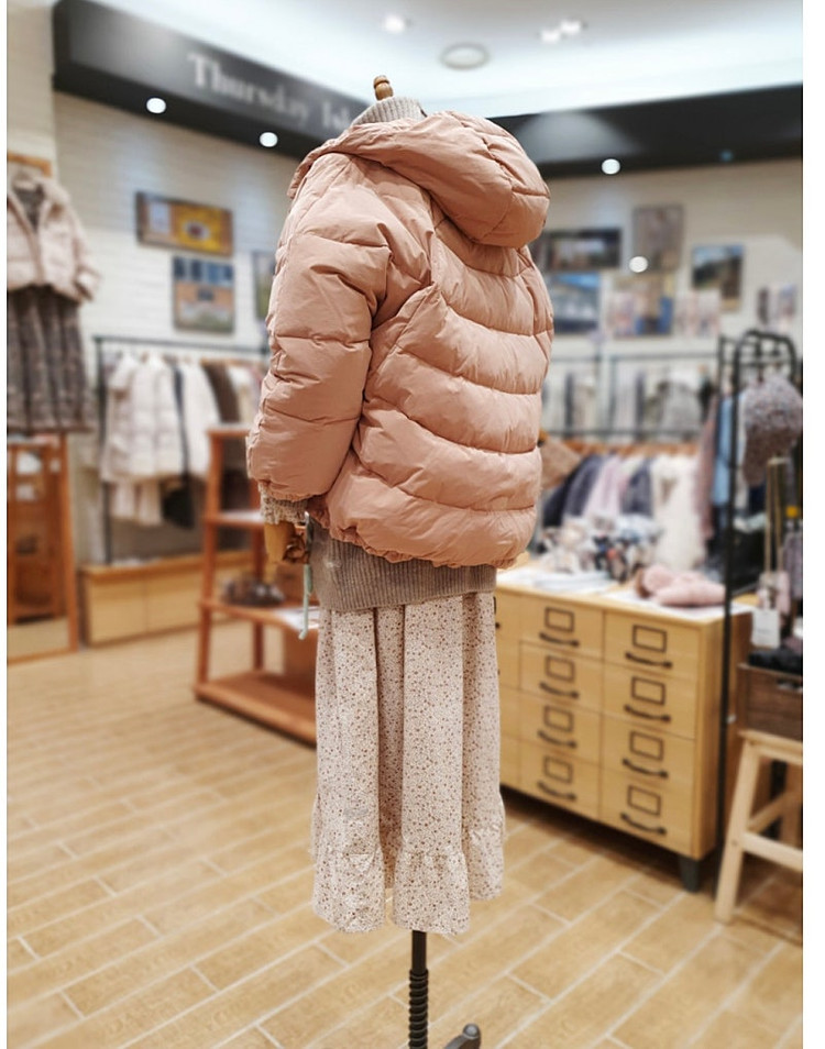새상품 S , M 후드 숏 다운 점퍼 써스데이아일랜드 이미지