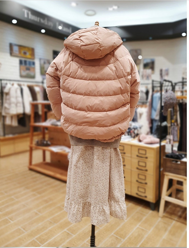 새상품 S , M 후드 숏 다운 점퍼 써스데이아일랜드 이미지