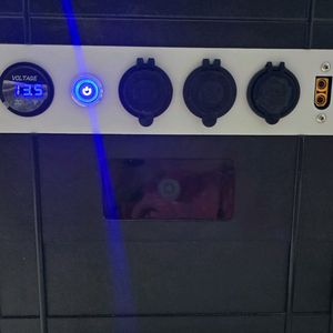 MD홍 120 파워뱅크 보조배터 리 판매합니다.