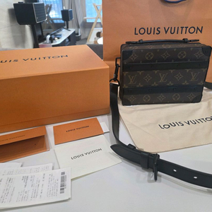 루이비통 핸들 소프트 트렁크 메신저백