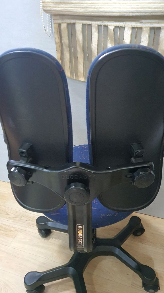 듀오백 파란색 패브릭 의자--1