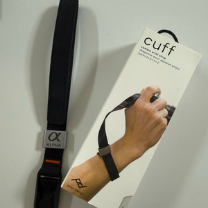 픽디자인 커프 소니알파에디션 한정판 판매