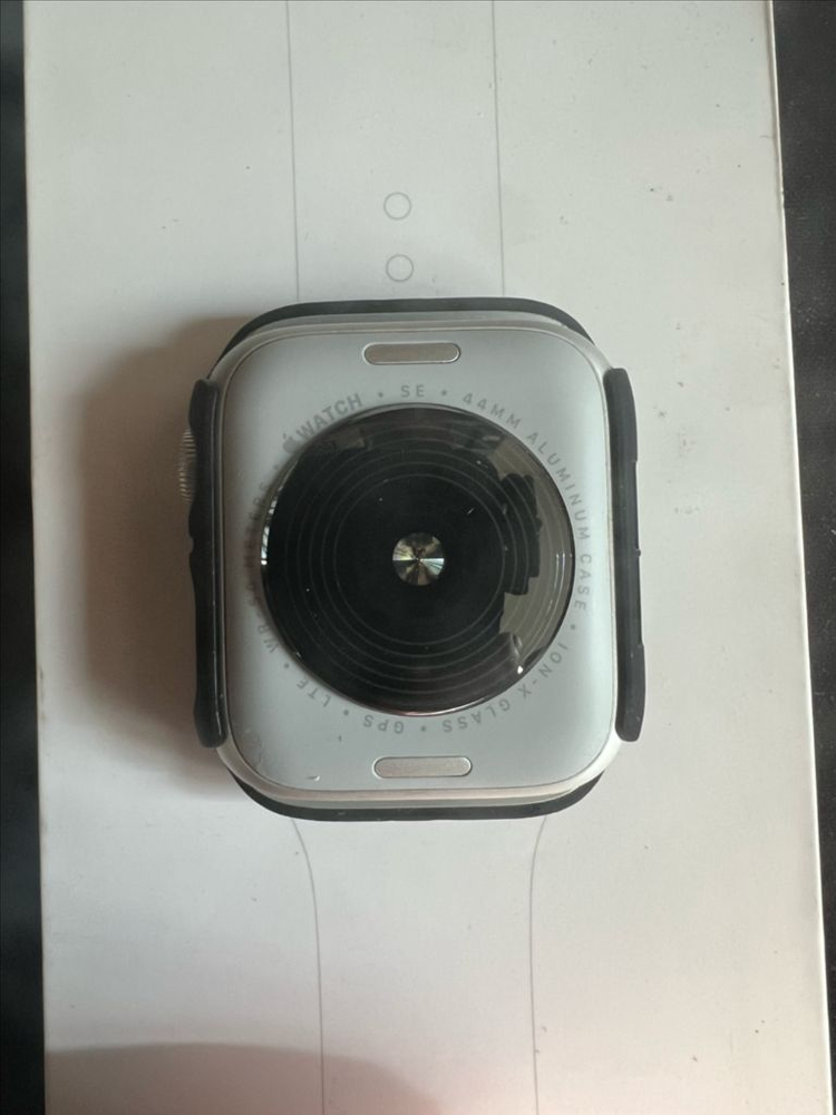 애플워치 se2 셀룰러 44mm 87% 스트랩 + 충전거치대 세트--4