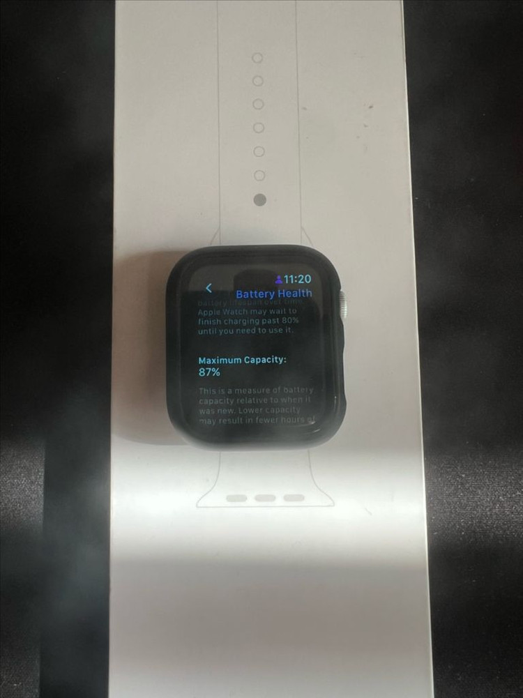 애플워치 se2 셀룰러 44mm 87% 스트랩 + 충전거치대 세트--5