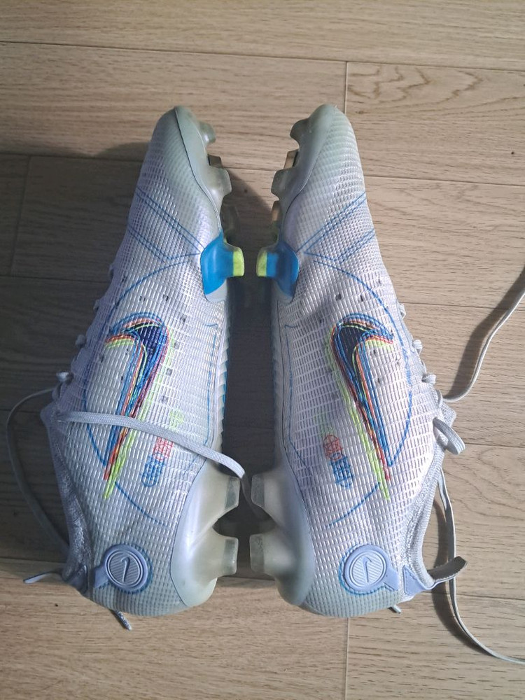 나이키 머큐리얼 베이퍼 14 엘리트 fg 285 이미지