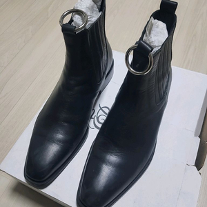 데카당스 부츠, 구두