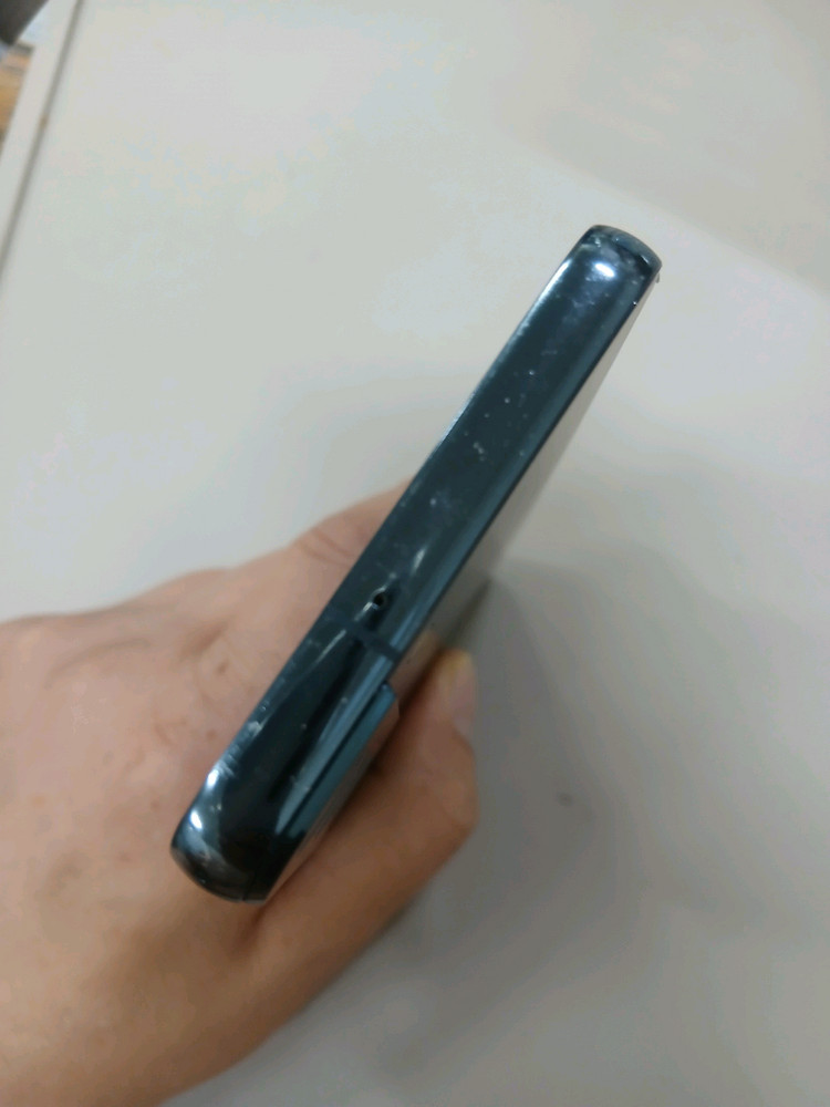 갤럭시S22 5G 256GB 그린 상태 깨끗 합니다.--7