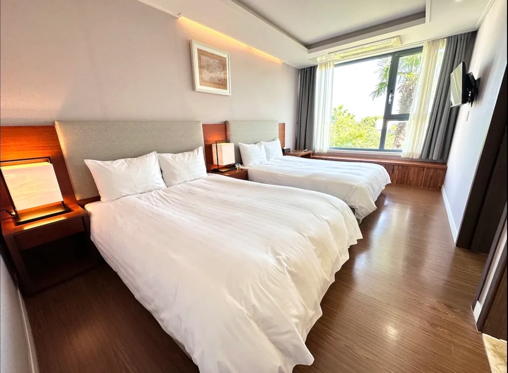 제주도 표선 독채 풀빌라 제주 브리즈 희망하시는 날짜로 (4-6인) 양도합니다! (26만->18만) 이미지
