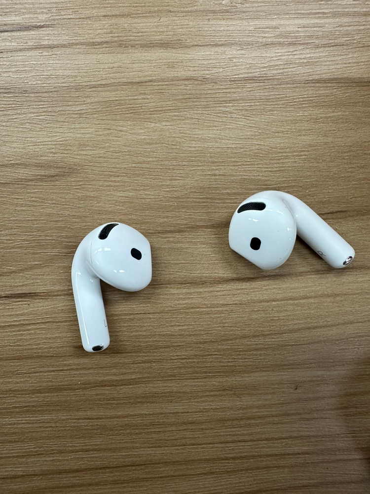 Apple 에어팟 4세대 액티브 노이즈 캔슬링 이미지