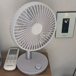 루메나 탁상 선풍기 팝니다