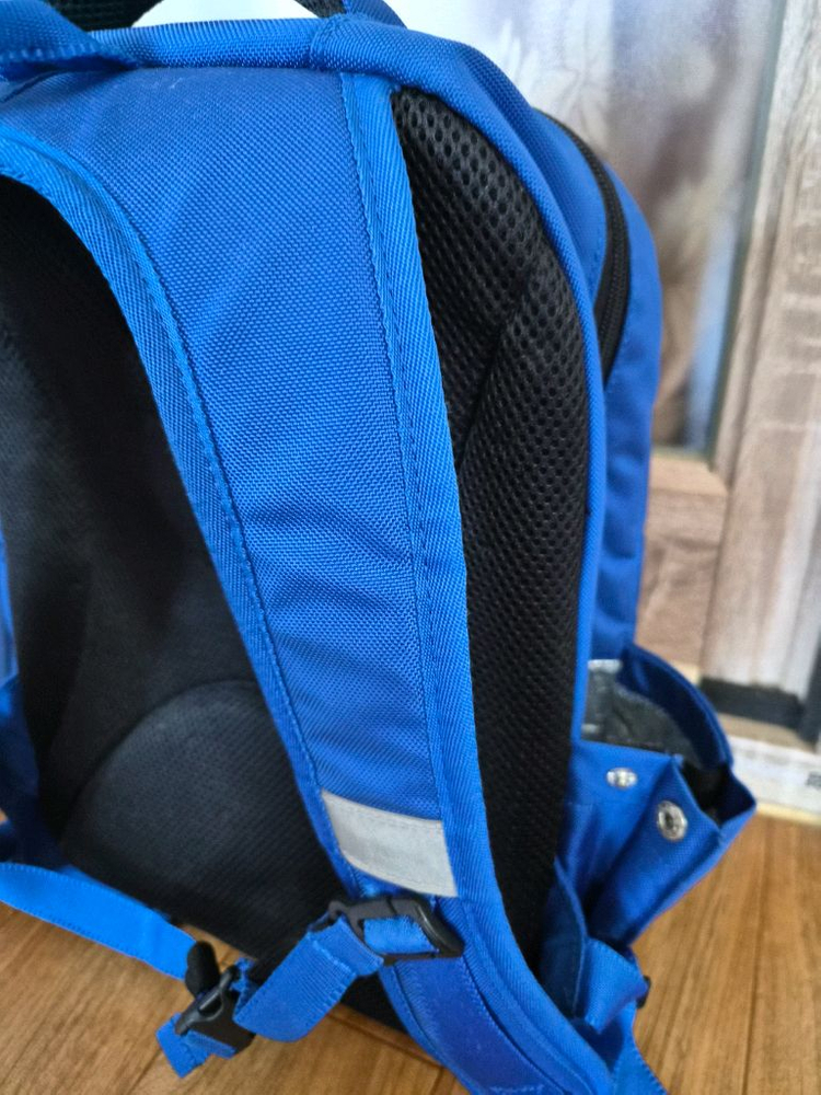 닥스 책가방 + 헤지스 실내화 및 보조가방--2