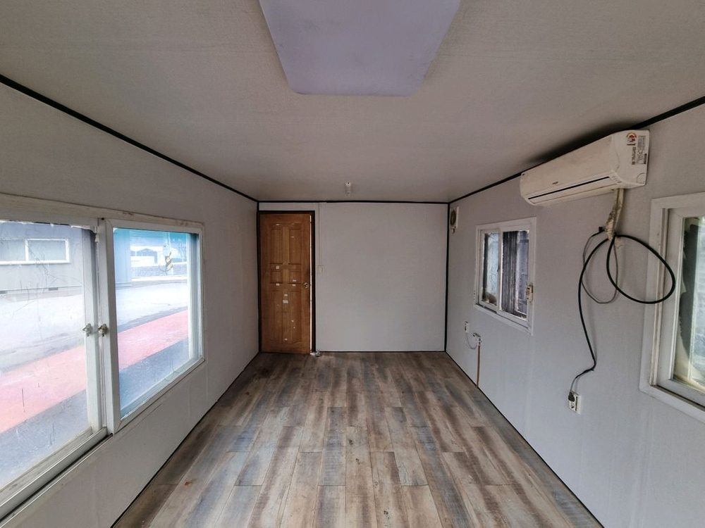 중고컨테이너 3-9 전기판넬 에어컨 이중대창 이중단열 데코타일--3