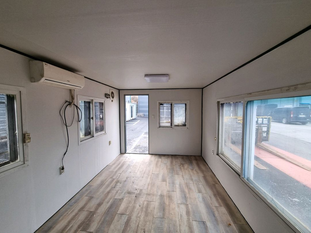 중고컨테이너 3-9 전기판넬 에어컨 이중대창 이중단열 데코타일--4