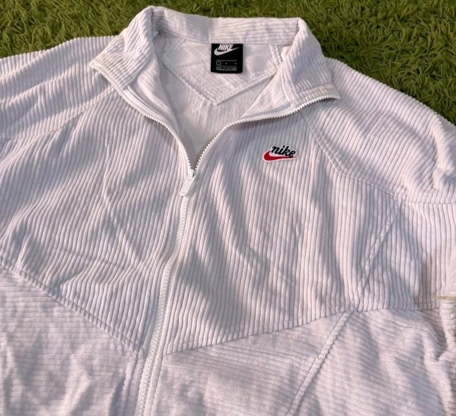 나이키 코듀로이 화이트 자켓 100/L 이미지