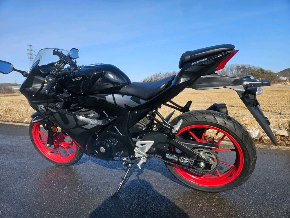스즈키GSXR125/21년식/3천키로/310만원 이미지