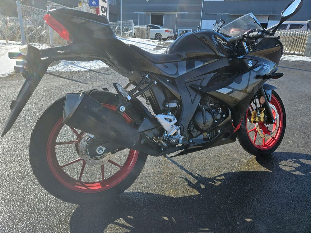 스즈키GSXR125/21년식/3천키로/310만원 이미지