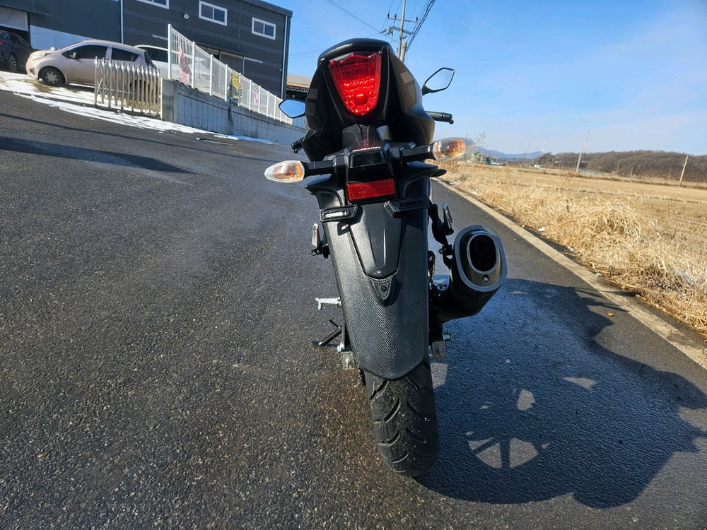 스즈키GSXR125/21년식/3천키로/310만원 이미지