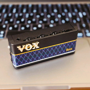 복스 베이스기타 해드폰앰프 판매합니다.