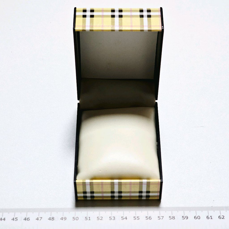 시계 케이스 이미지