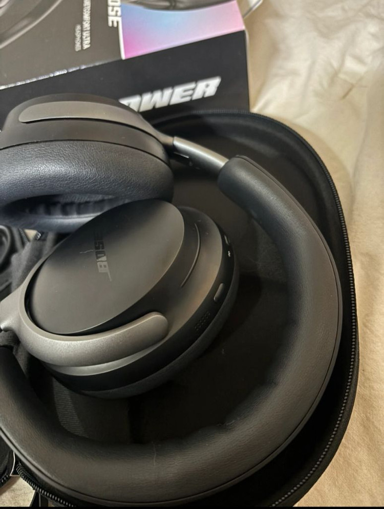 보스 QC울트라 헤드셋 팔아요--1