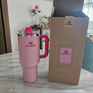 스탠리 텀블러 887ml/박스채 새상품