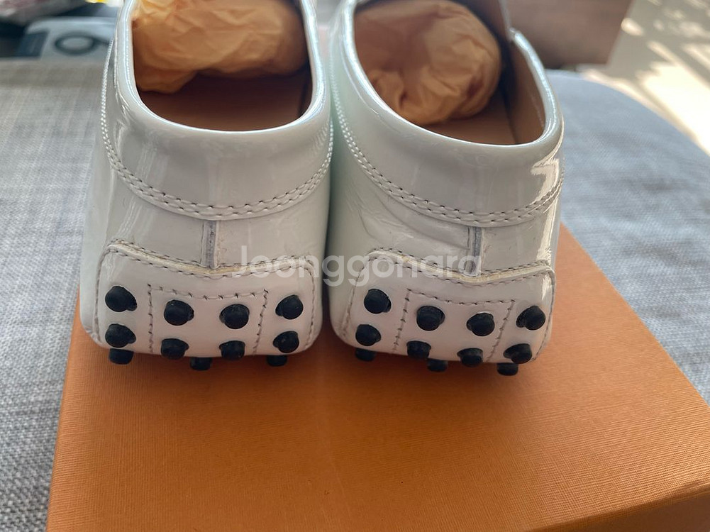 (정품)토즈 고미노 드라이빙 슈즈 화이트 37.5사이즈--3