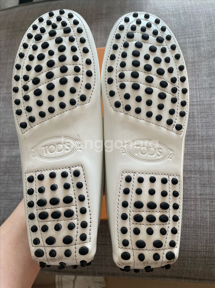 (정품)토즈 고미노 드라이빙 슈즈 화이트 37.5사이즈--6