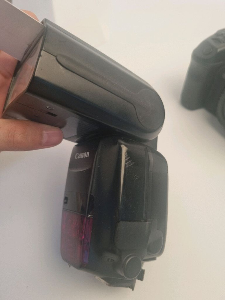 5D mark 2 + 캐논 600 EX-RT입니다 이미지