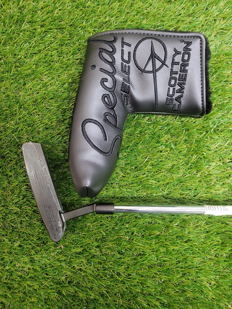 스카티 카메론 2022 스페셜 셀렉트 JETSET NEWPORT 2+ 33인치 퍼터 이미지