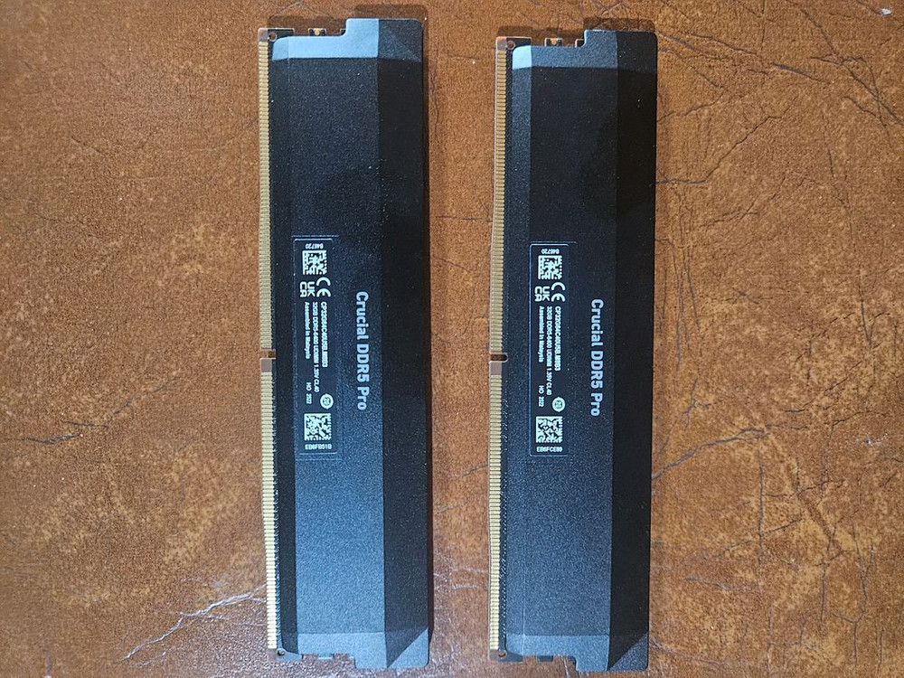 Crucial DDR5 Pro 64GB 램 32g x2 이미지