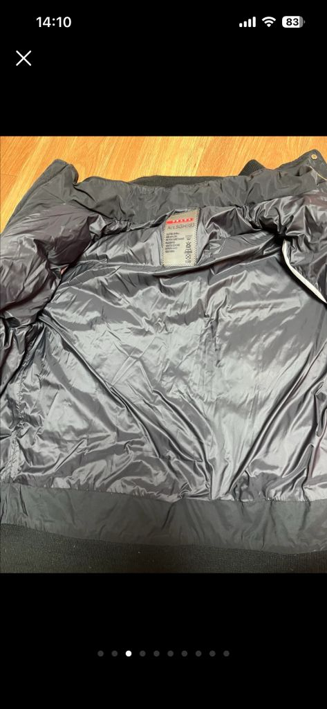 프라다 남성 패딩--1