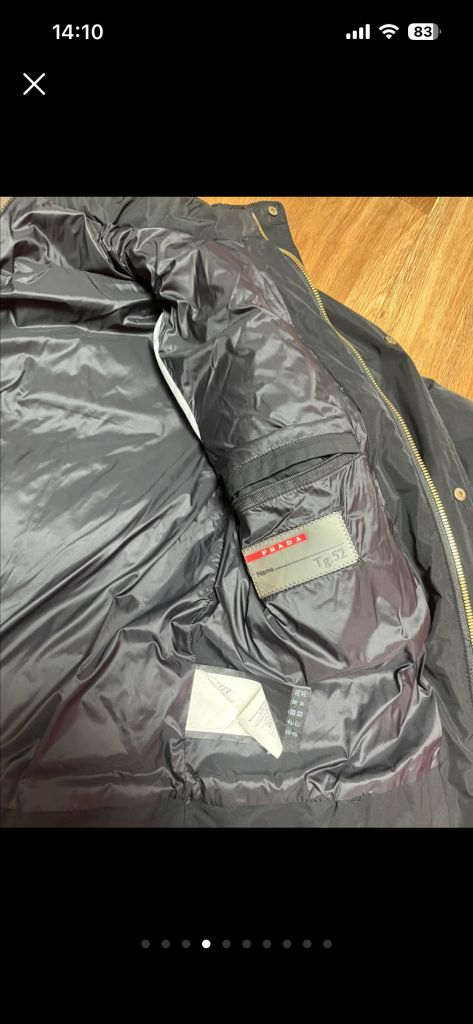 프라다 남성 패딩--2