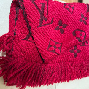 루이비통 로고마니아 머플러